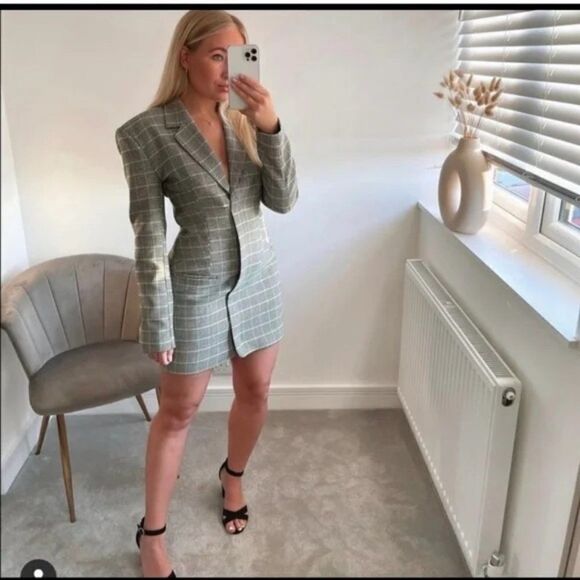 ZARA Blazer Dress Plaid Short Shoulder Pads Bloggers New - Picture 2 of 8